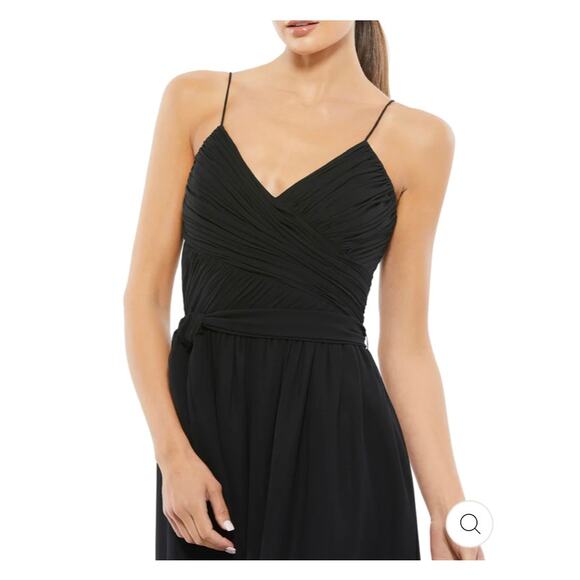 Mac Duggal 2651 Ruched Flowy Wrap Sleeveless Black Jumpsuit Small - Picture 5 of 9